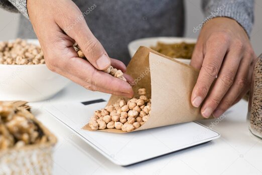 Bilancia da banco in un negozio alimentare